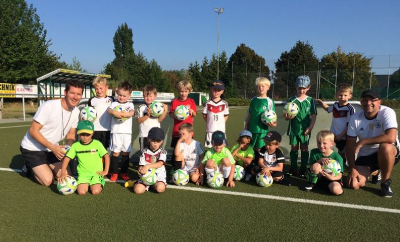 Bambini 2011 August 2016